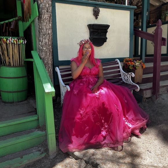 Pink wedding dress - Picture 4 of 6